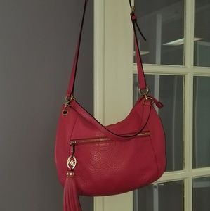 Michael kors crossbody pink purse